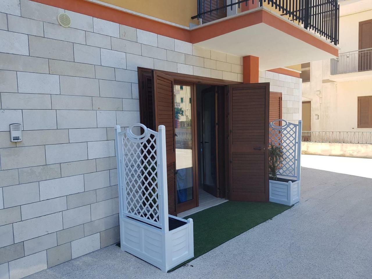 גאליפולי Affittacamere Lido Rivabella מראה חיצוני תמונה